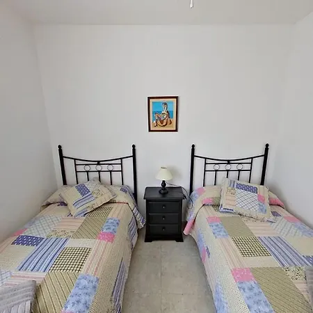 Apartmán Vistas Al Mar, Segunda Linea 3 *